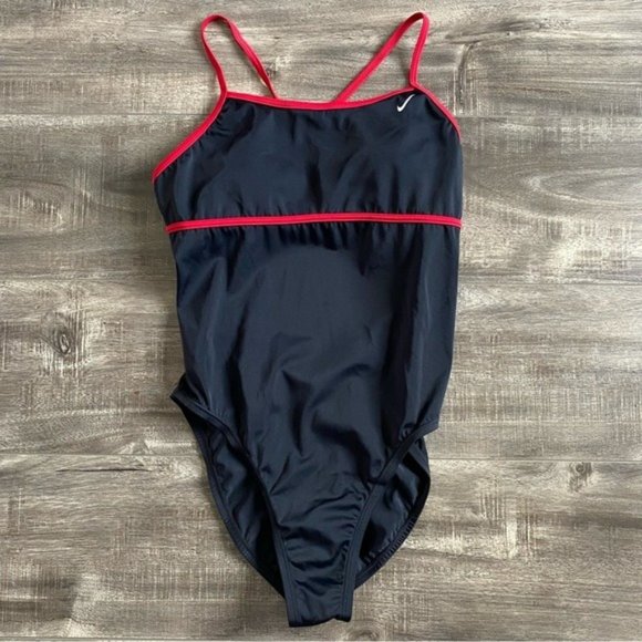 Nike‎ Swim One-Piece Swimsuit Size 12 - Picture 1 of 9